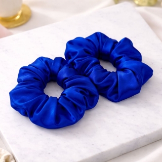 Chouette Scrunchie en Satin Soyeux.