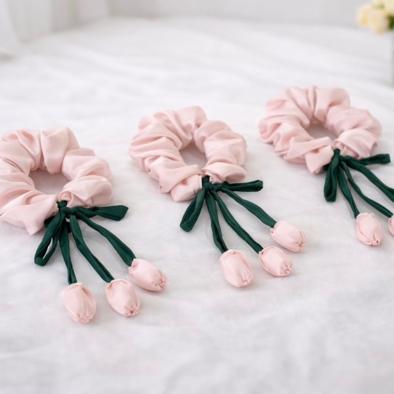 Chouchou Tulipe en Satin