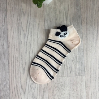 Chaussettes courtes avec des motifs variés et originaux